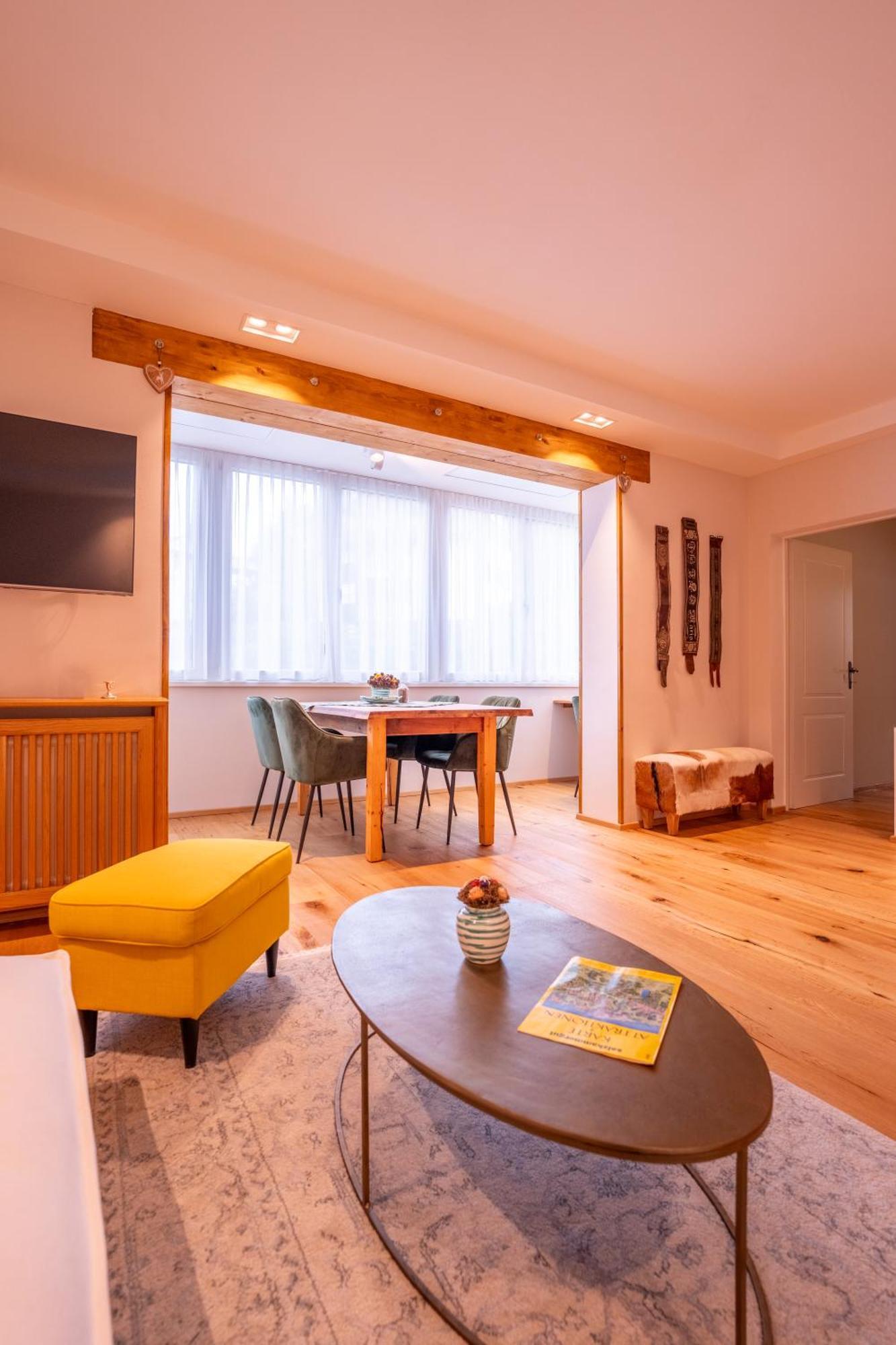 Wohnen Direkt Beim Meranplatz Apartment Bad Aussee Exterior photo